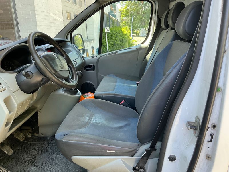 Renault Trafic 2.0 dCi L1H1 2,7t — zdjęcie 3