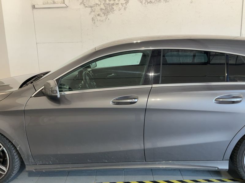 Mercedes-Benz CLA-Klasse CLA 200 d Shooting Brake 4Matic Premium — zdjęcie 4