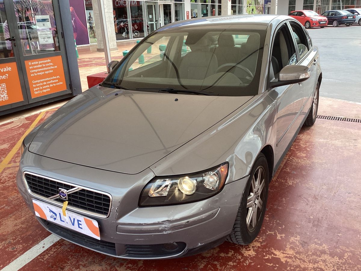 Volvo S40 2.0 D Momentum