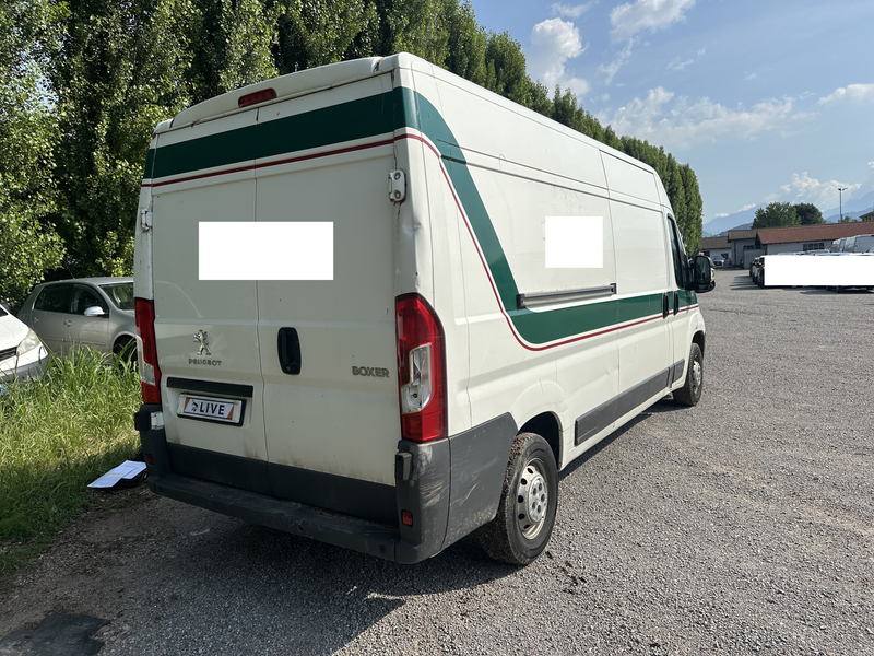 Peugeot Boxer 2.0 Blue-HDi 335 L3H2 Pro — zdjęcie 5