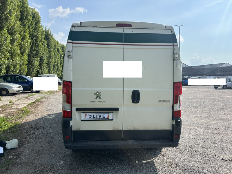 Peugeot Boxer 2.0 Blue-HDi 335 L3H2 Pro — zdjęcie 4