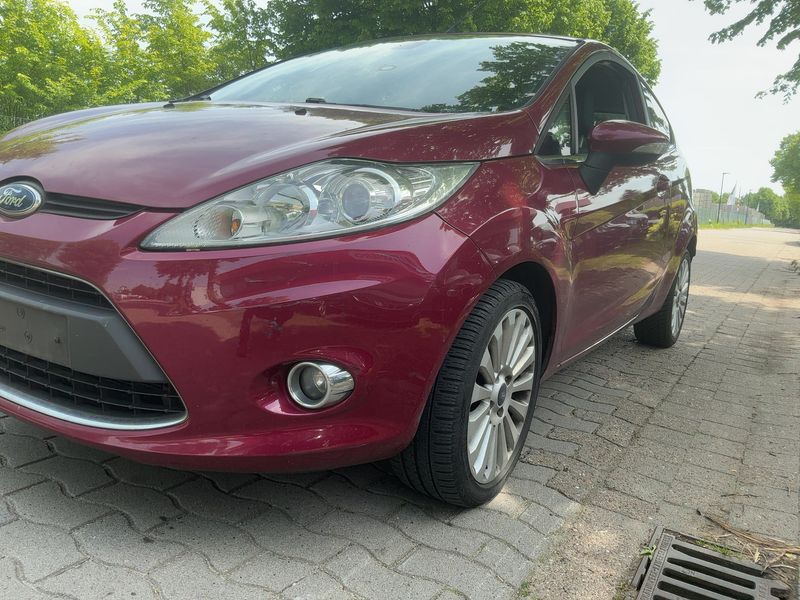 2009 Ford Fiesta