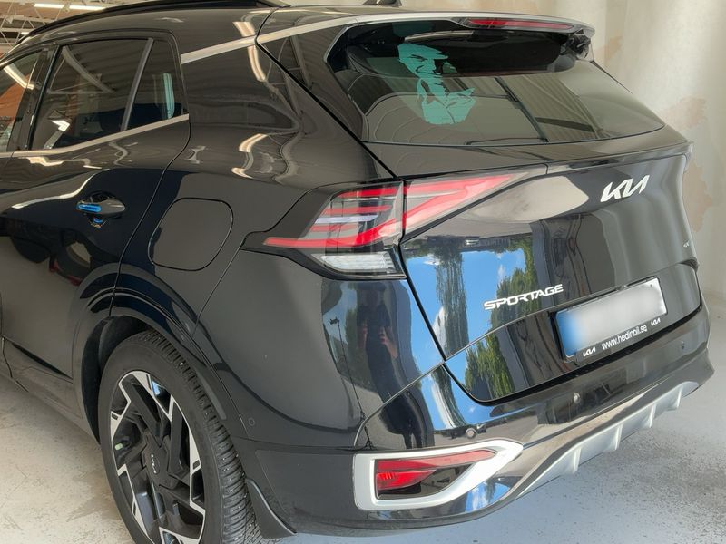 Kia Sportage 1.6 TGDI Plug-in Hybrid GT-Line 4WD — zdjęcie 3