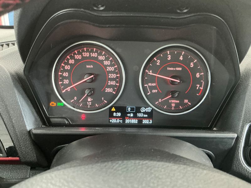 BMW 1er 116i Sport Line 2015 – снимка 18