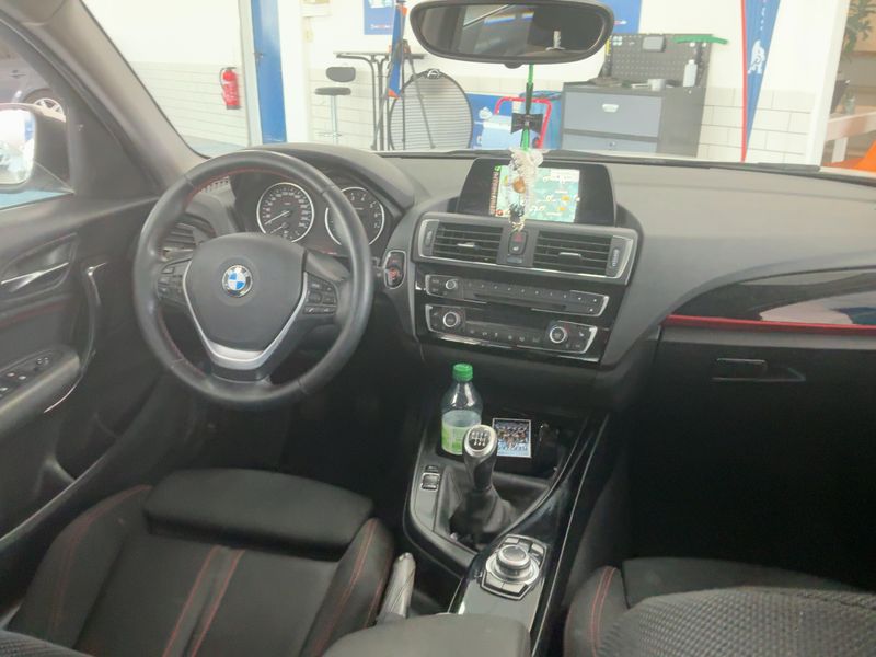 BMW 1er 116i Sport Line 2015 – снимка 17