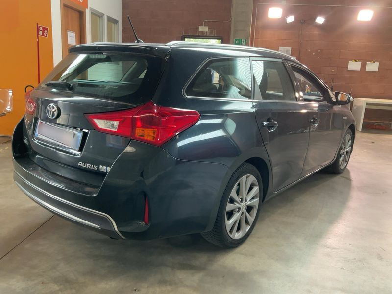 Toyota Auris Touring Sports 1.8 Hybrid Active — zdjęcie 6