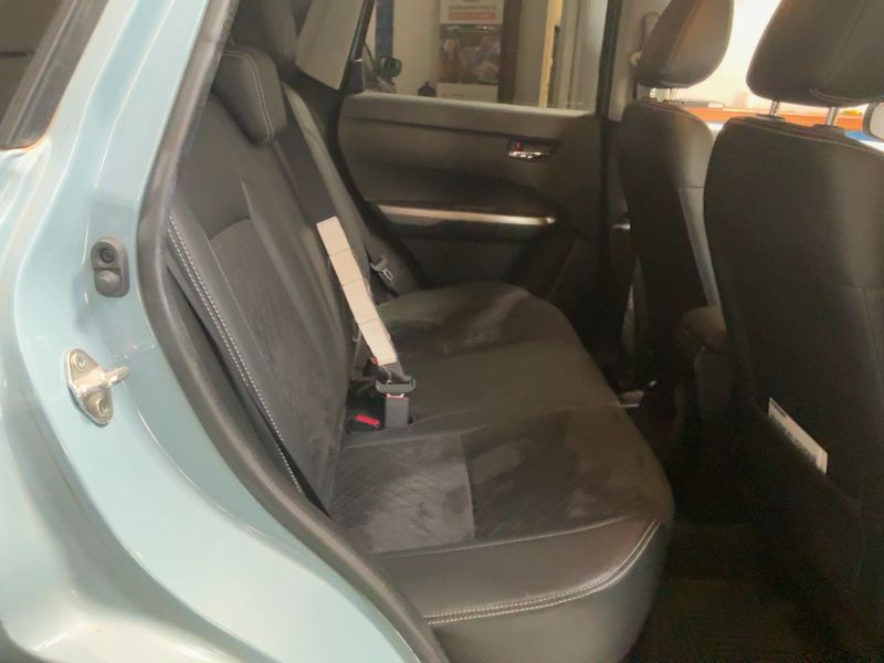 Suzuki Vitara 1.4 BoosterJet GLX — zdjęcie 14