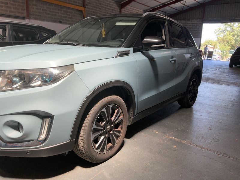 Suzuki Vitara 1.4 BoosterJet GLX — zdjęcie 2