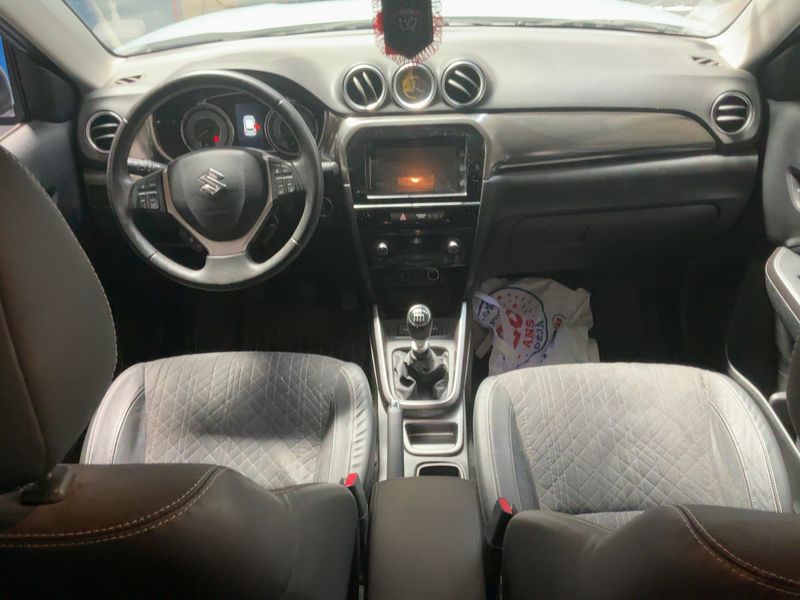 Suzuki Vitara 1.4 BoosterJet GLX — zdjęcie 12