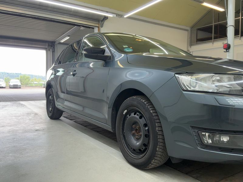 Skoda Rapid Spaceback 1.4 TDI Edition — zdjęcie 8
