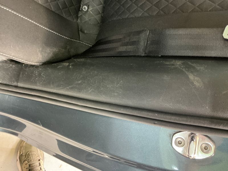Skoda Rapid Spaceback 1.4 TDI Edition 2015 – снимка 29