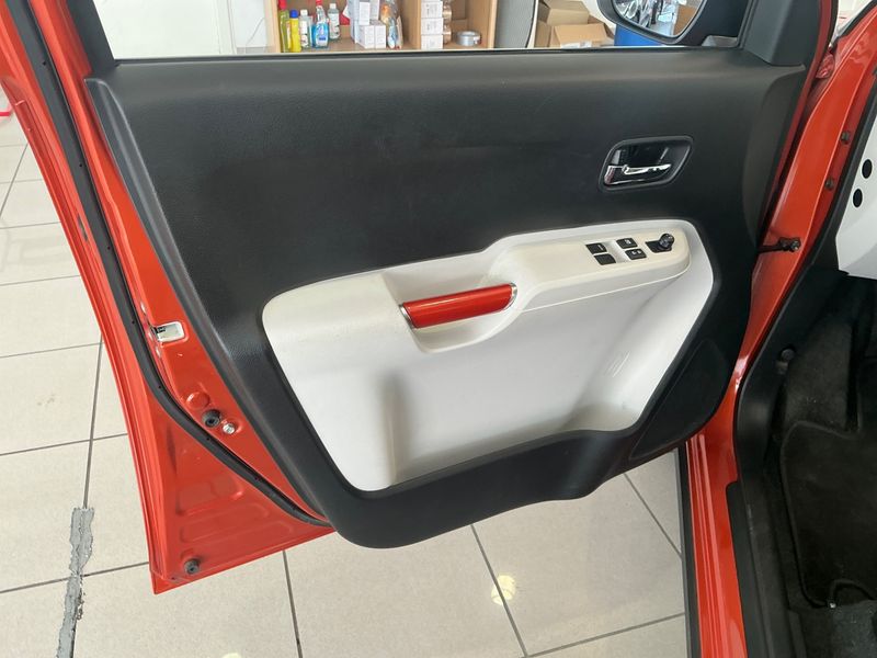 Suzuki Ignis 1.2 DualJet Basic 2018 – снимка 26