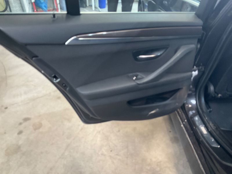 BMW 5er 520d xDrive 2014 – снимка 25