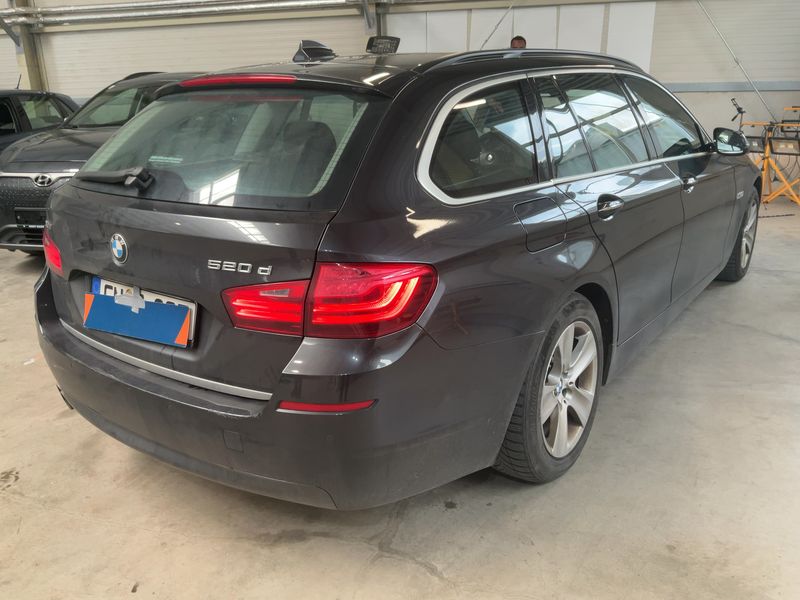 BMW 5er 520d xDrive 2014 – снимка 8