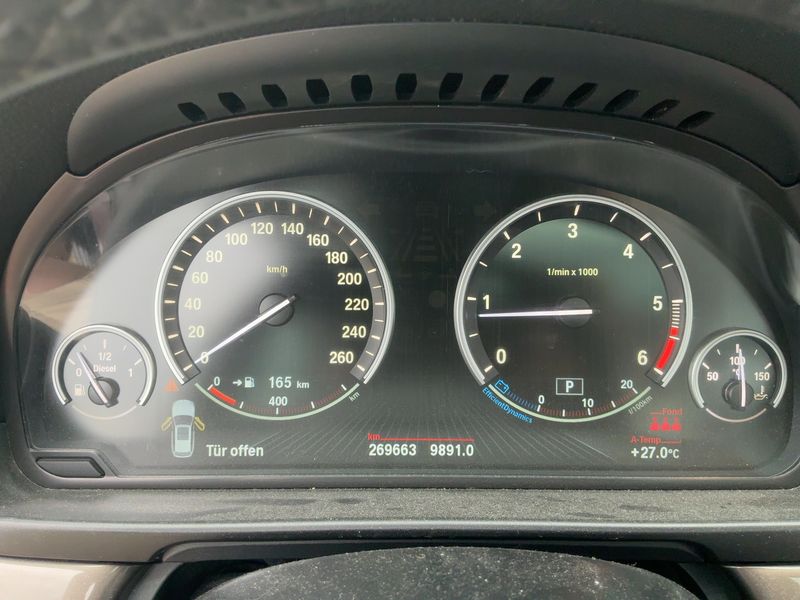 BMW 5er 520d xDrive 2014 – снимка 18