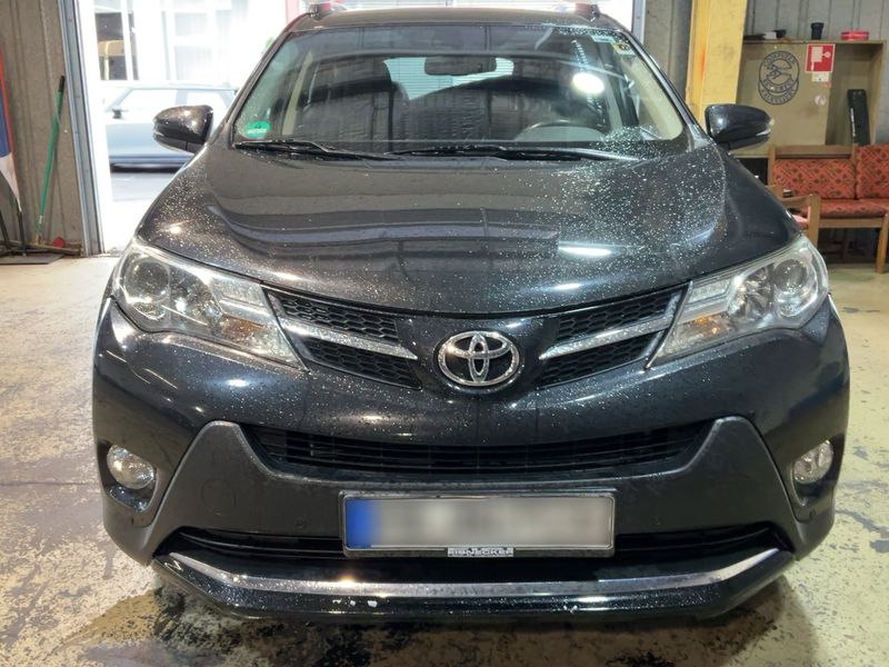 Toyota RAV 4 2.0 Edition 2014 — zdjęcie 9