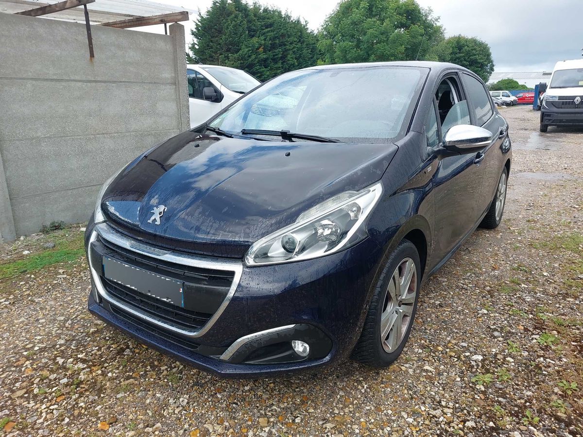 Peugeot 208 2016