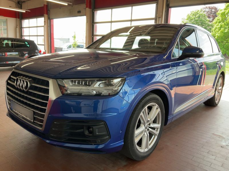 Audi Q7 3.0 V6 TDI quattro — zdjęcie 1