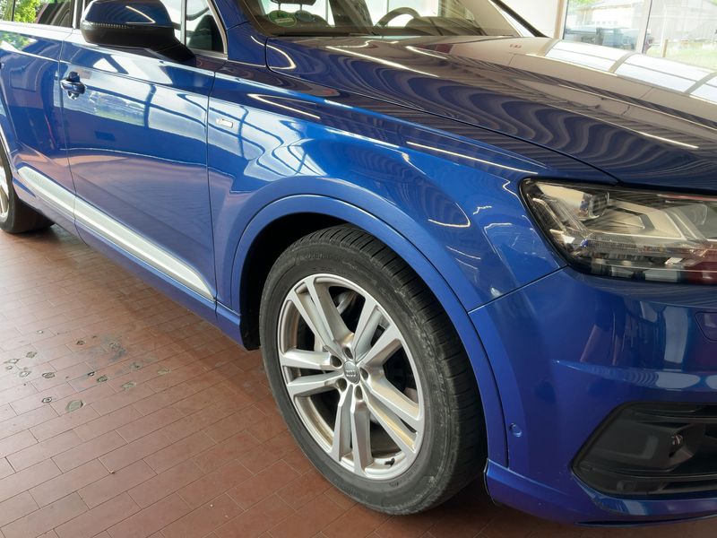 Audi Q7 3.0 V6 TDI quattro — zdjęcie 8