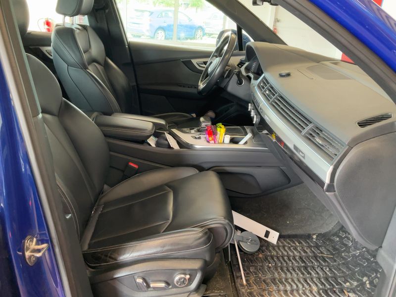 Audi Q7 3.0 V6 TDI quattro — zdjęcie 11