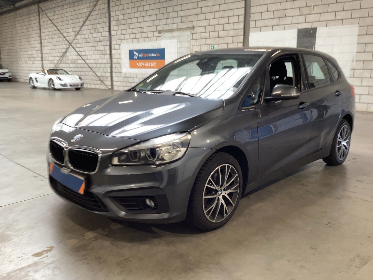 BMW 2er 218d Active Tourer Basis