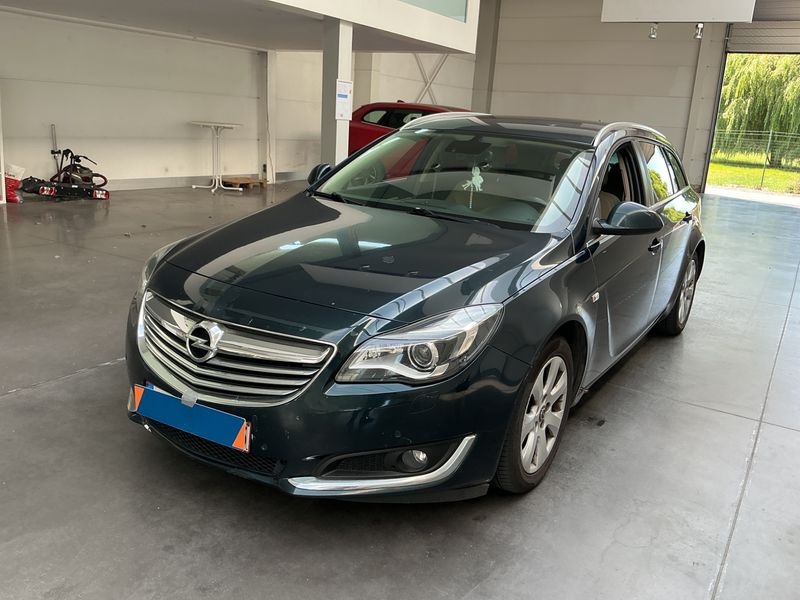 Opel Insignia Sports Tourer 2.0 CDTI Edition 2014 – снимка 1