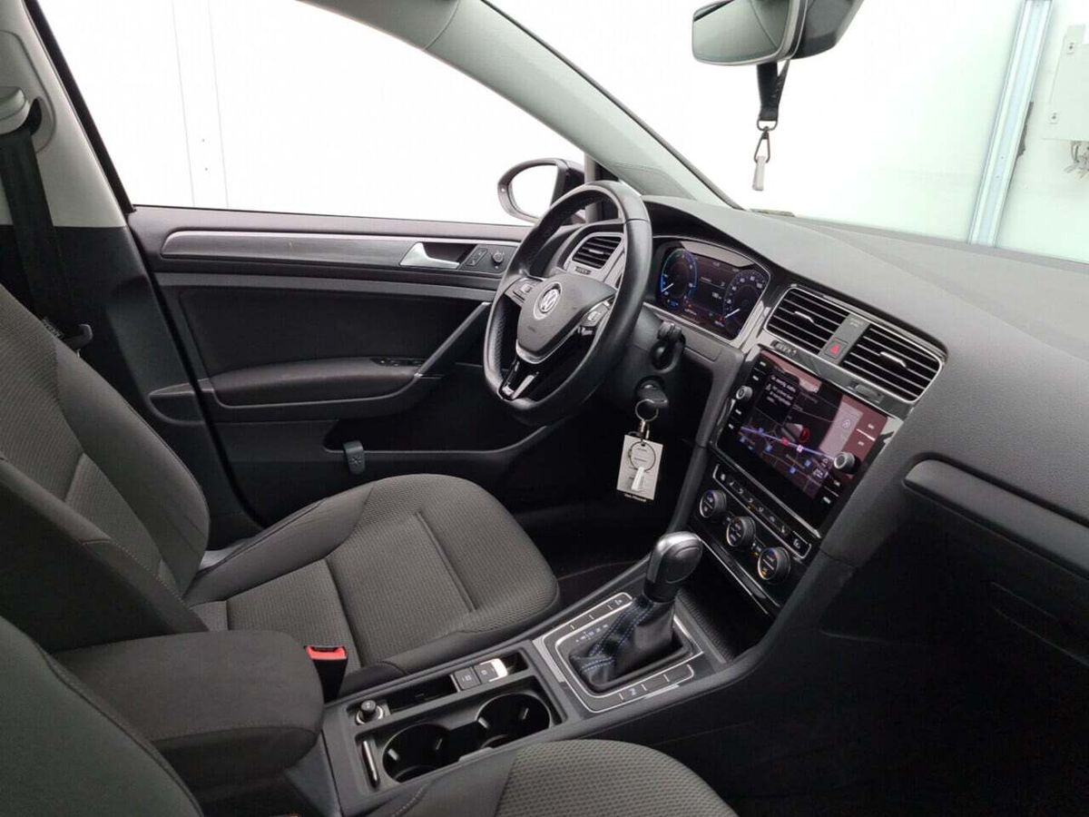 Volkswagen Golf VII electric drive 100 kW 100kW E-Golf