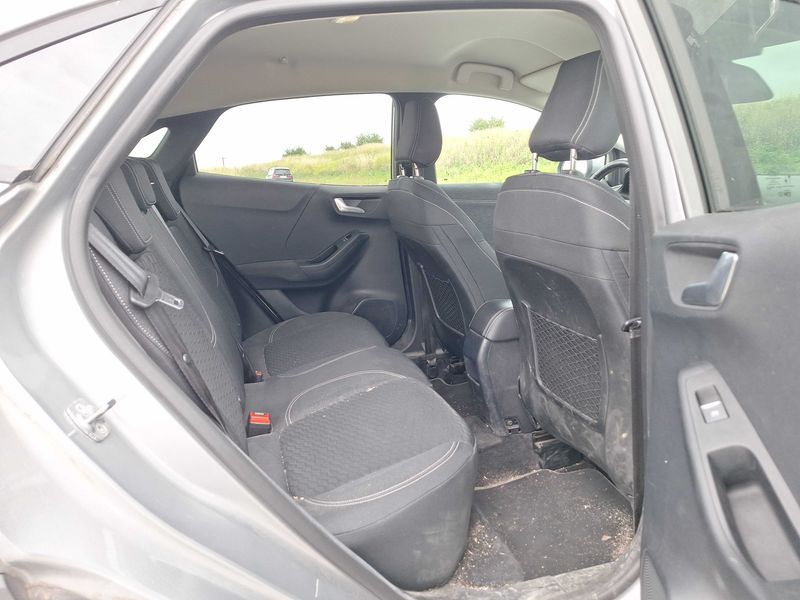 Ford Puma 1.0 EcoBoost Mild-Hybrid Titanium — zdjęcie 14