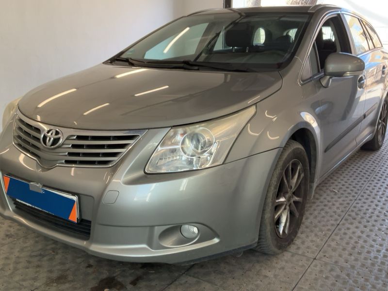 Avensis 1.8 Edition