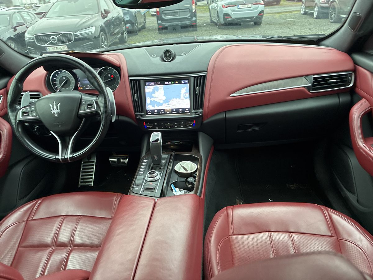 Maserati Levante 2022 — photo 12
