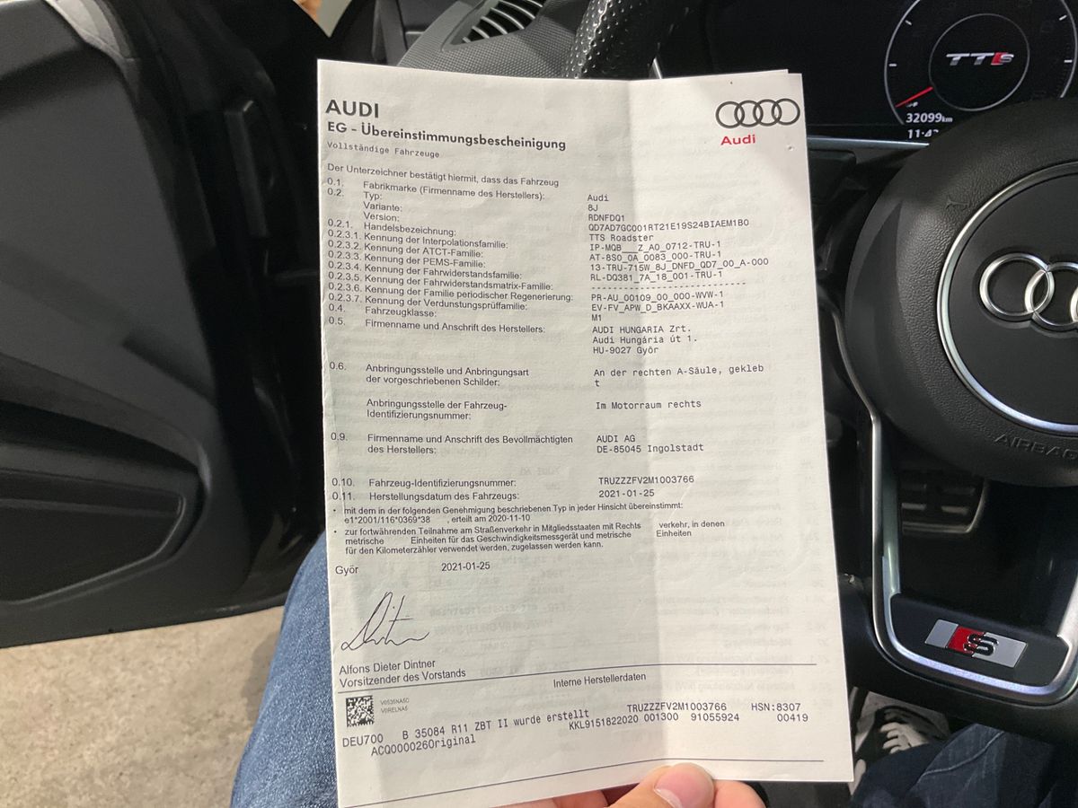 Audi TTS 2.0 TFSI quattro