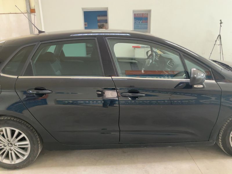 Citroen C4 1.6 e-HDi Confort 2012 – снимка 10