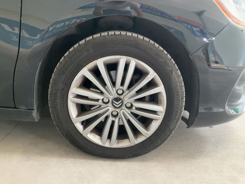 Citroen C4 1.6 e-HDi Confort 2012 – снимка 11