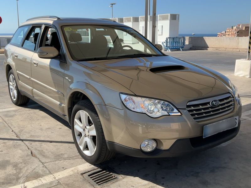 Subaru Legacy 2.0 Diesel Outback Limited — zdjęcie 8