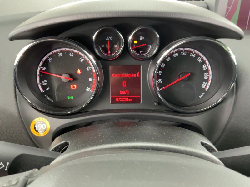 Opel Meriva 1.4 Turbo 150 Jahre Opel — zdjęcie 13