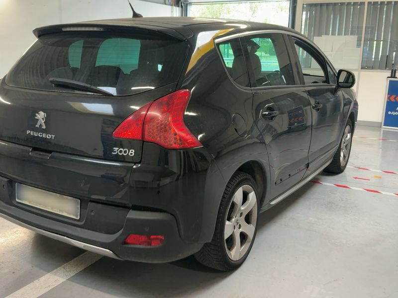 Peugeot 3008 2.0 HDi Hybrid4 2013 – снимка 8