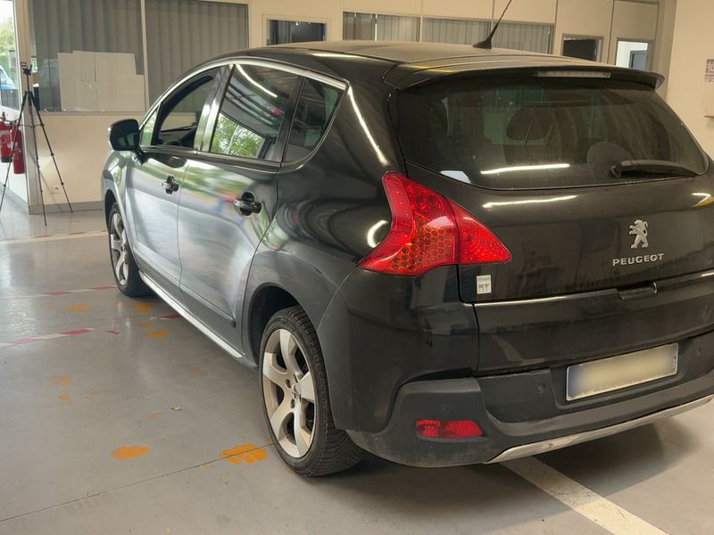 Peugeot 3008 2.0 HDi Hybrid4 2013 – снимка 6