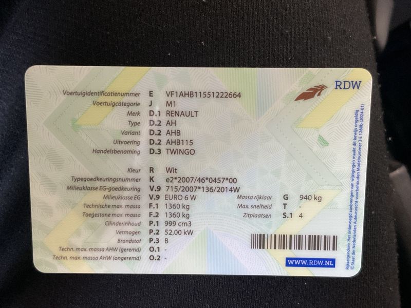 Renault Twingo 1.0 SCe Zen — zdjęcie 5