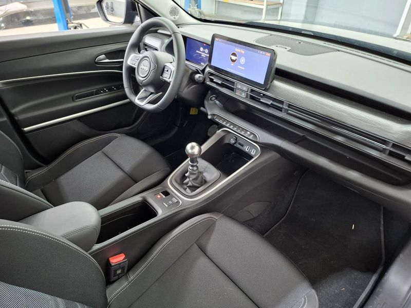Jeep Avenger 1.2 T-GDI Altitude — zdjęcie 6