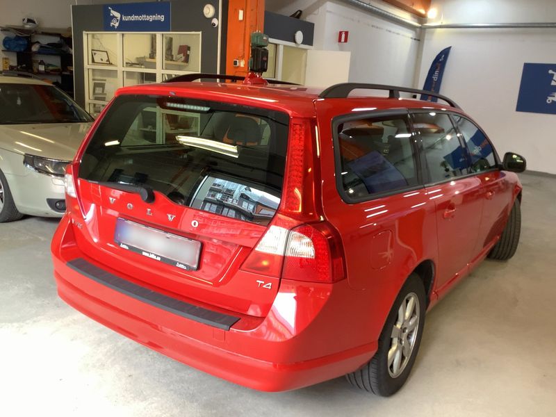 Volvo V70 1.6 T4 Kinetic — zdjęcie 6