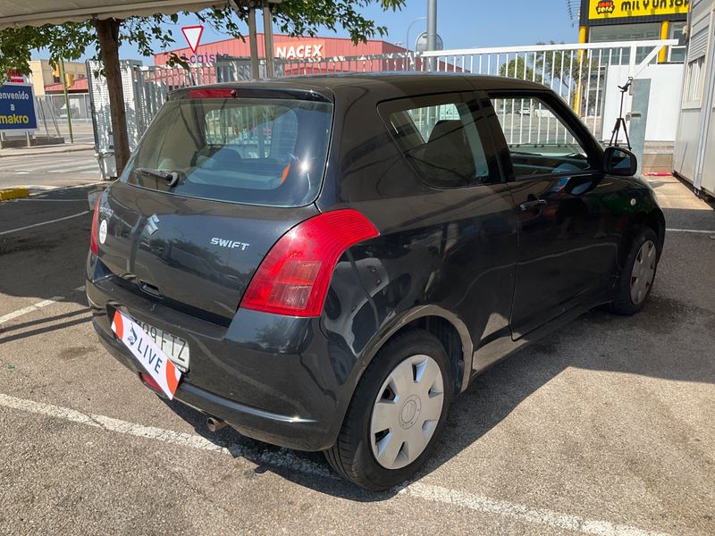 Suzuki Swift 1.3 GL 3 portes — zdjęcie 2