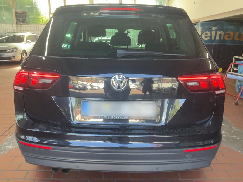 Volkswagen Tiguan 2.0 TDI Sound BlueMotion Tech 2018 – снимка 7