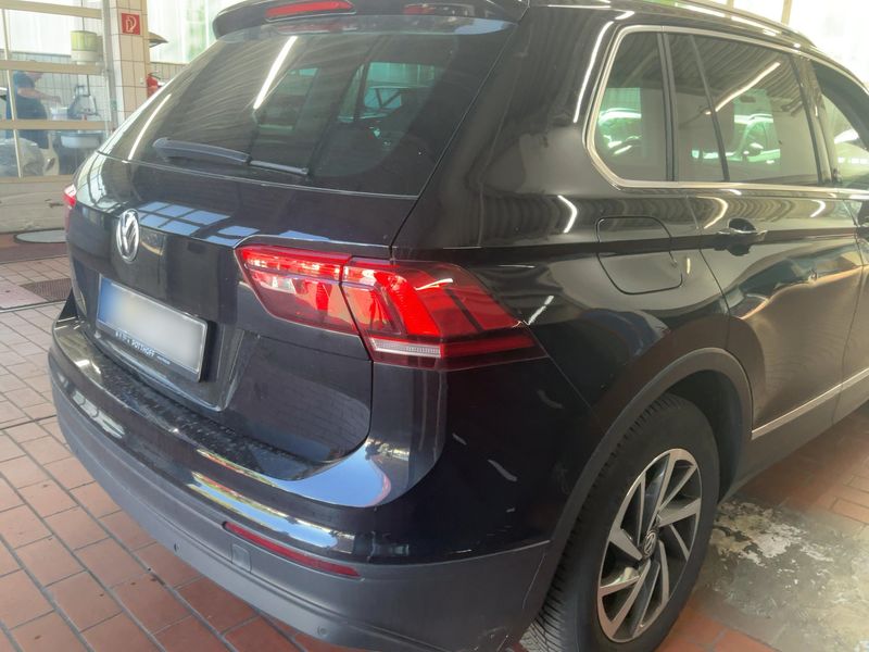 Volkswagen Tiguan 2.0 TDI Sound BlueMotion Tech 2018 – снимка 8