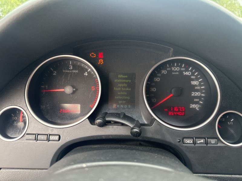 Audi A4 2.5 V6 TDI — zdjęcie 12