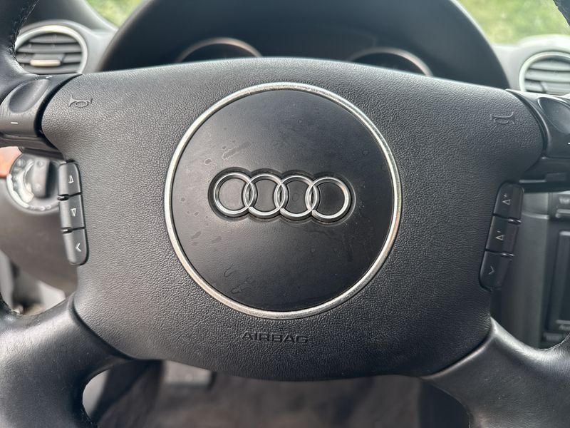 Audi A4 2.5 V6 TDI — zdjęcie 15
