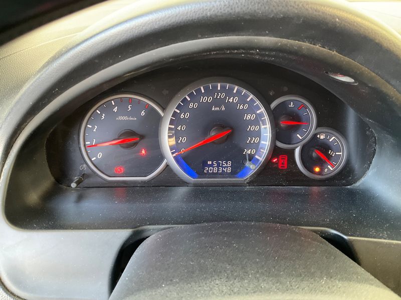 Mitsubishi Grandis 2.0 DI-D Intense — zdjęcie 13