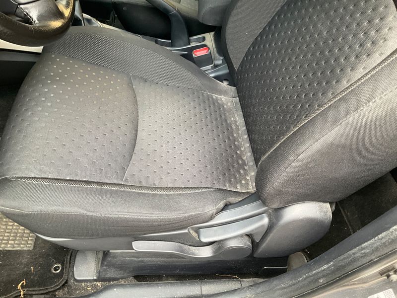Mitsubishi ASX 1.8 DI-D Intense 4WD 2011 – снимка 21