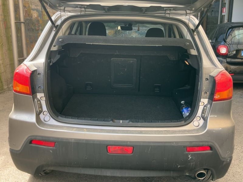 Mitsubishi ASX 1.8 DI-D Intense 4WD — zdjęcie 10