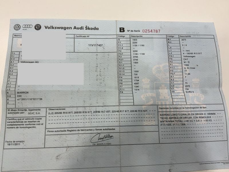 Volkswagen Touran 1.6 TDI Advance — zdjęcie 16