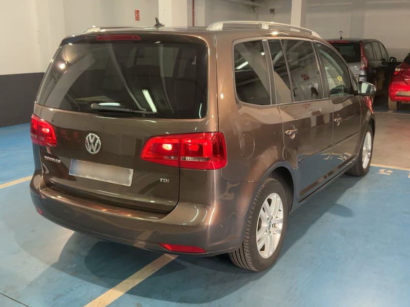 Volkswagen Touran 1.6 TDI Advance — zdjęcie 6